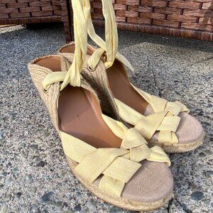 Old Navy Wicker & Yellow Lace-up Wedge Heels, Size 9